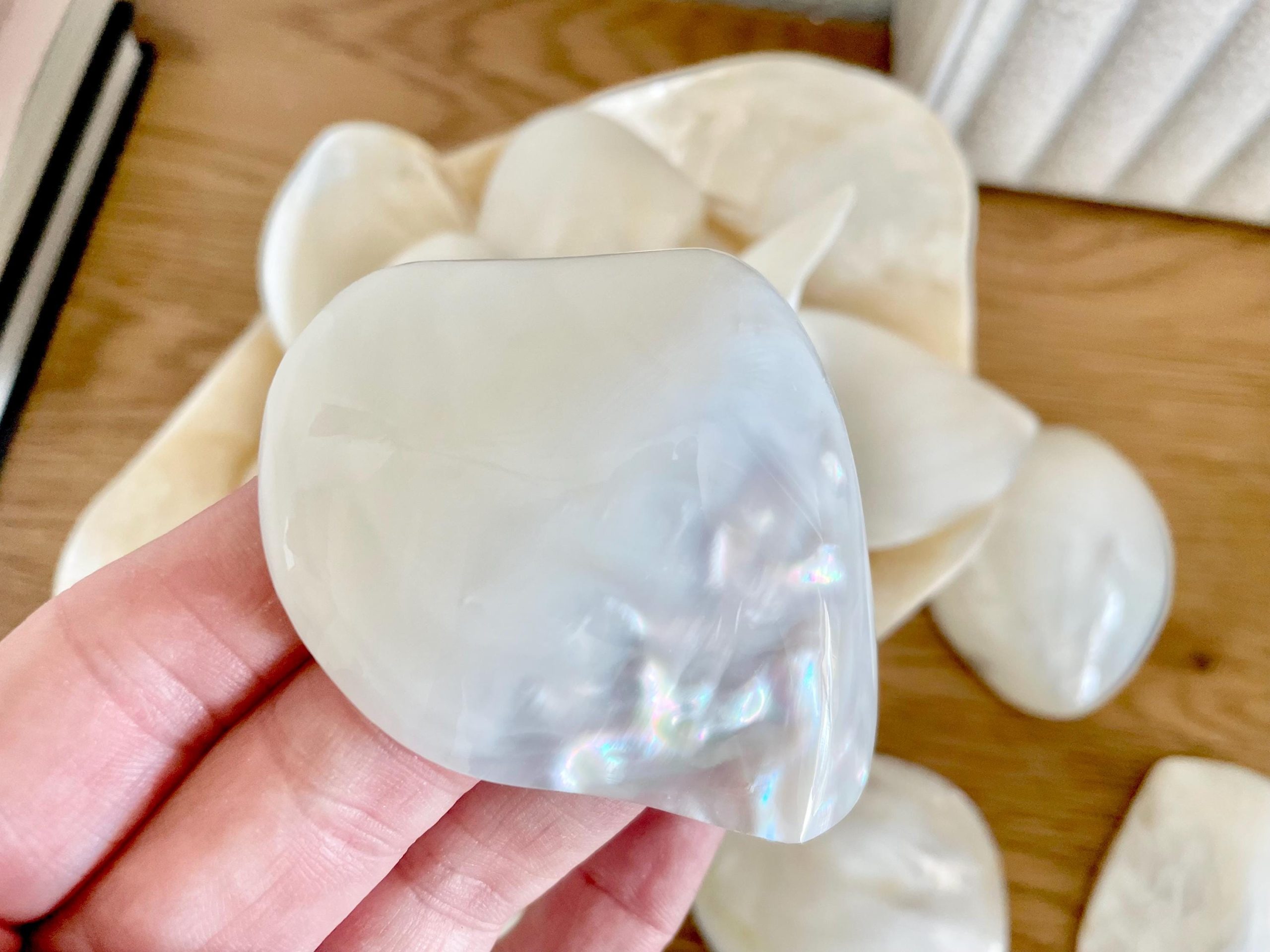 POLISHED CLAM PEARLS 1.5-3" Fresh Water Half Shells Jewelry Making Supply Craft Seashell - Image 9