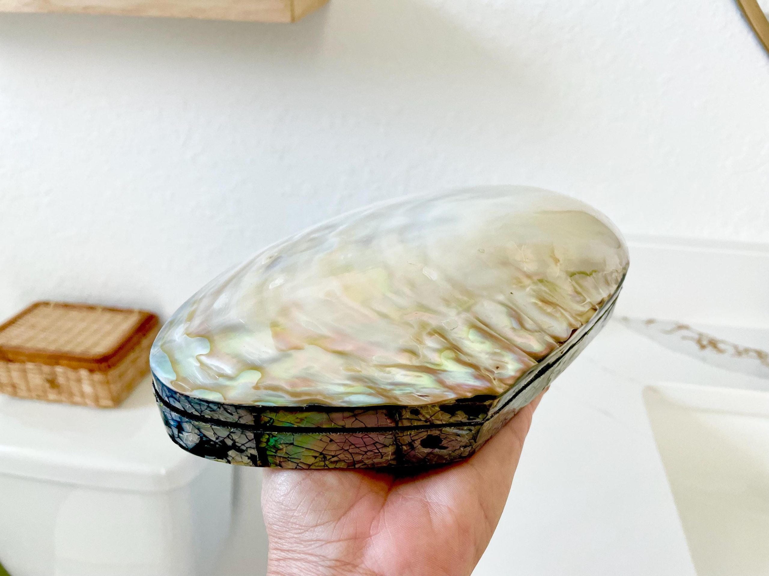 Handmade 8" Mussel Shell Jewelry Gift Box Iridescent Mother of Pearl Coastal Décor - Image 4